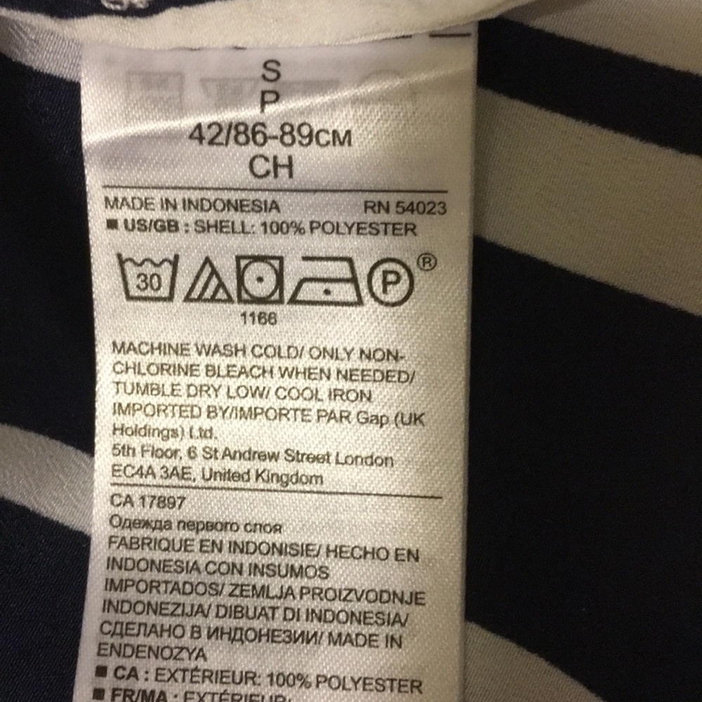 One Sleeved Top - Picture 3 of 3